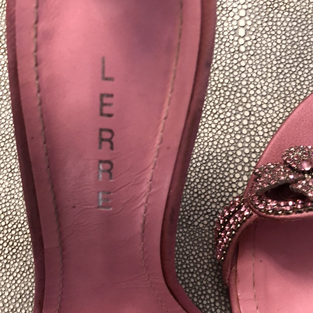 LERRE Handmade in Italy Pink Silk 3.5” heel Rhinestone Flower Size 37 Sandals - Picture 6 of 12